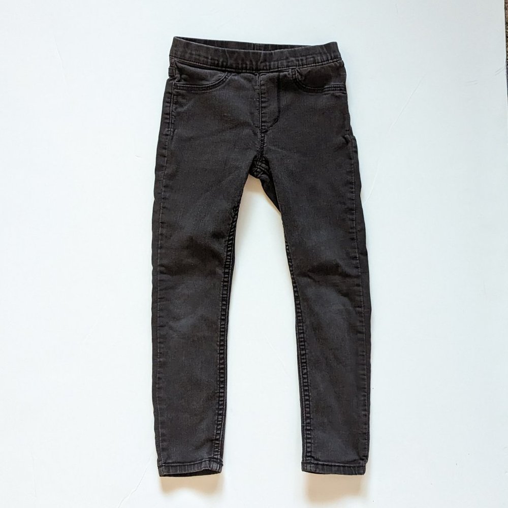 H&M black denim pants 5-6 y PLAY